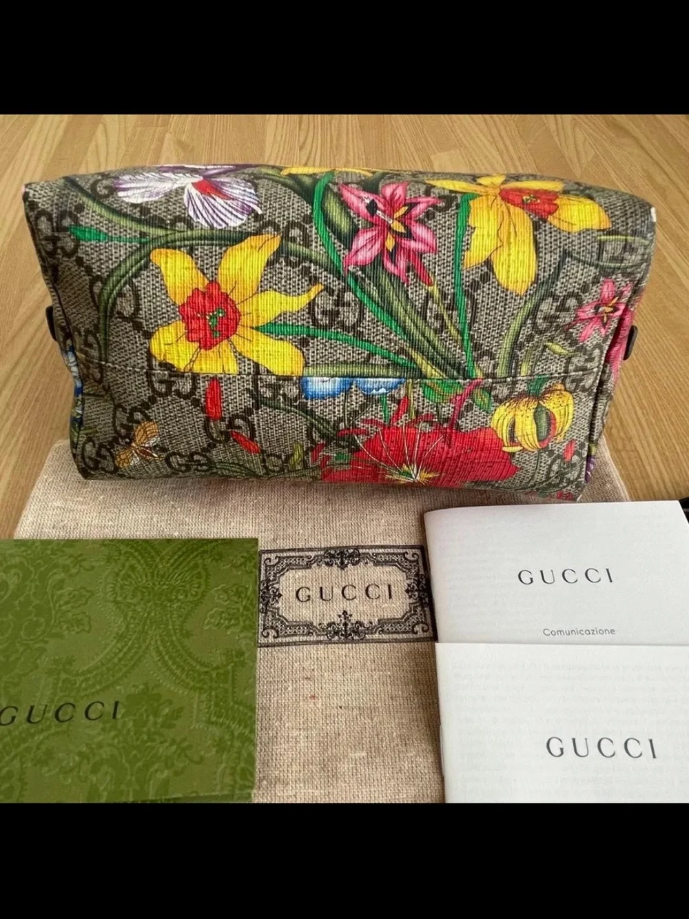 Gucci Floral GG Supreme Cosmetic Pouch - Brown with Multicolor Blooms